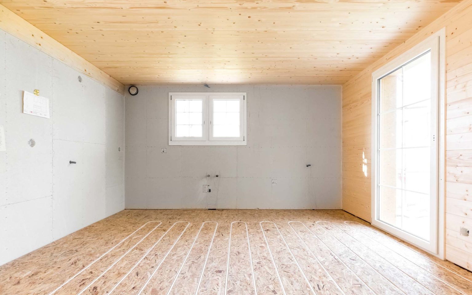 Fussbodenheizung im Trockenbau in OSB Platten Forrerbau AG